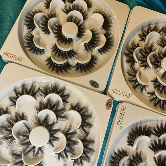 45 pairs of luxury lashes - Picture 2 of 6